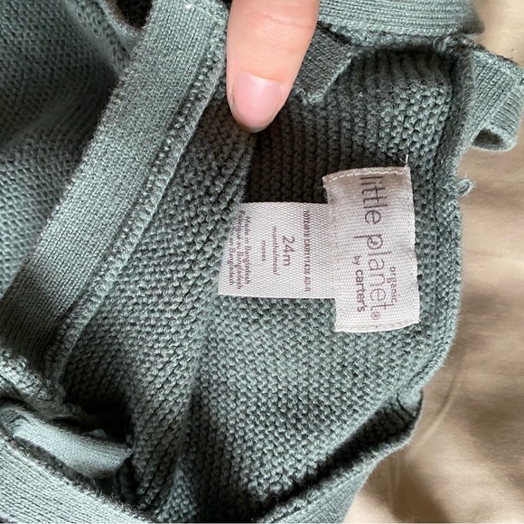 Bundle of Four Organic Onesies 24 months - Picture 6 of 8